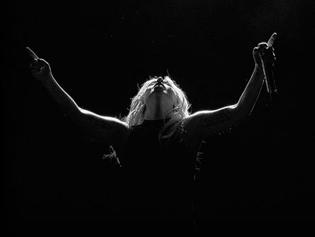 Η Lady Gaga είναι η νέα πρέσβειρα της TUDOR-3