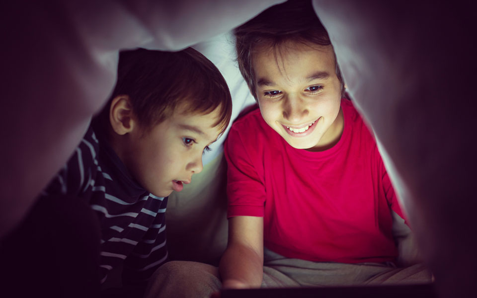 Γονιός στην εποχή του Διαδικτύου-1