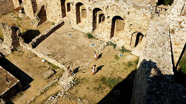 Πάτρα πιο κοντά από ποτέ-5