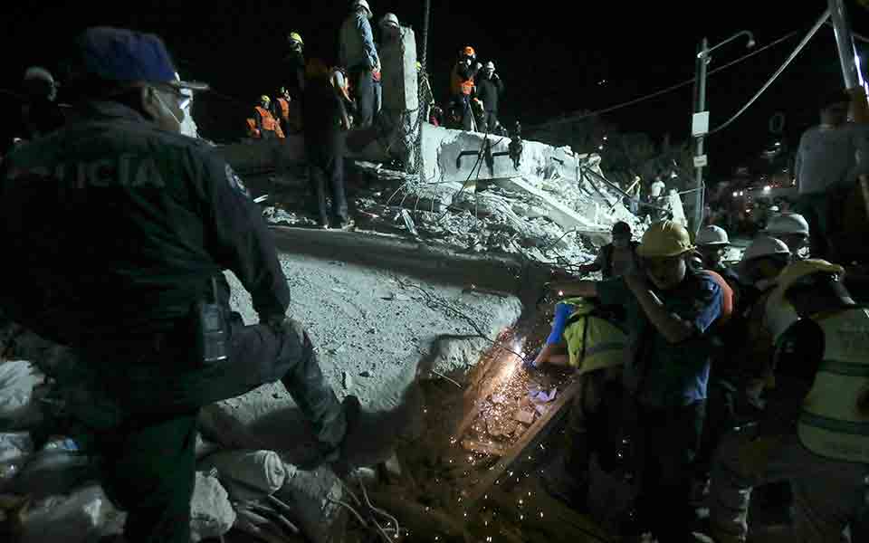 Συγκλονιστικές φωτογραφίες και βίντεο από τον σεισμό στο Μεξικό-2