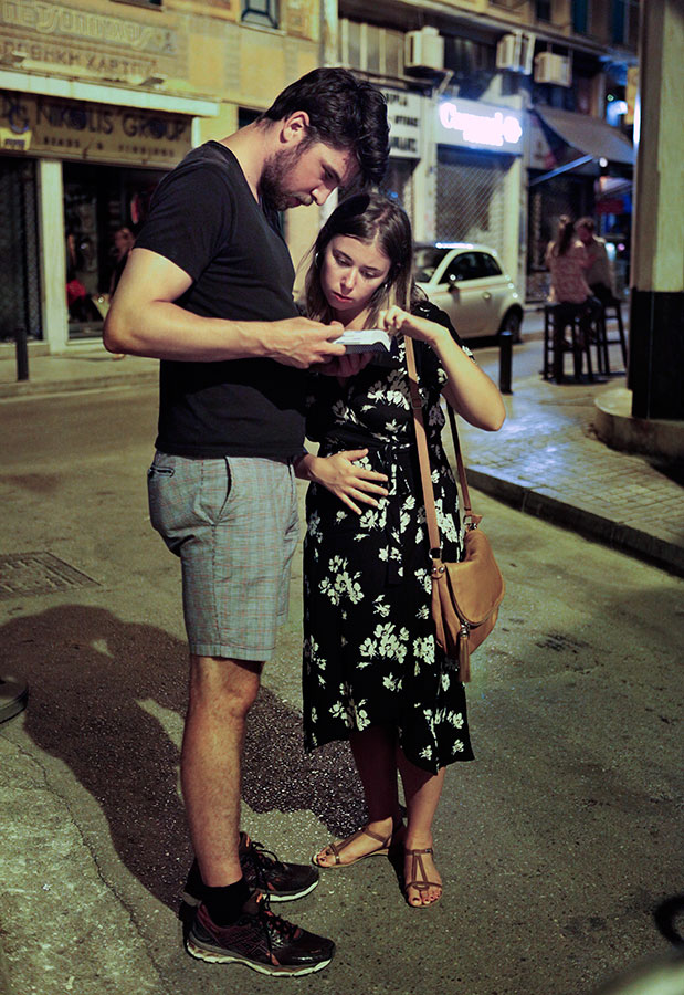 Οι τουρίστες  είναι παντού!-1