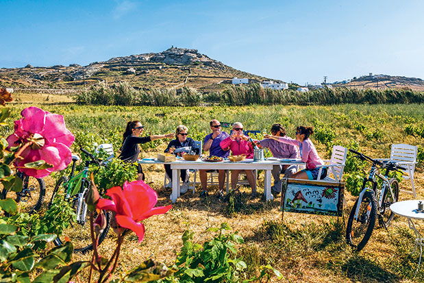 Μύκονος χωρίς σαμπάνιες-1