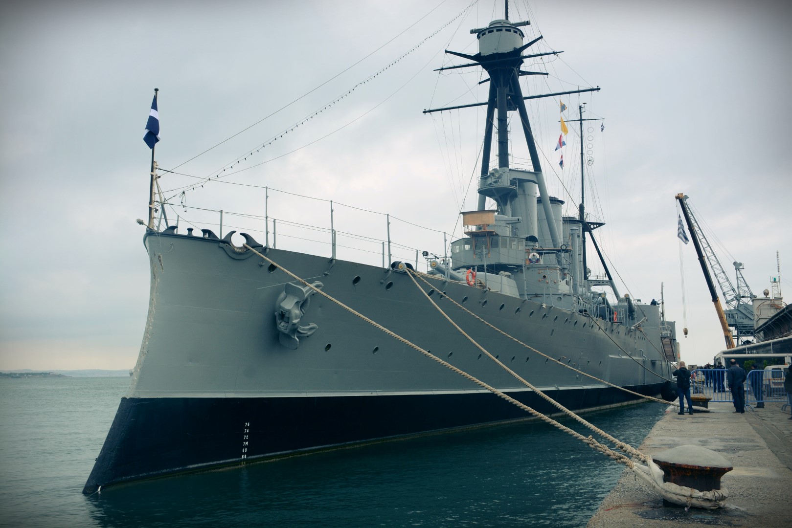Το θωρηκτό Αβέρωφ στο λιμάνι της Θεσσαλονίκης-3