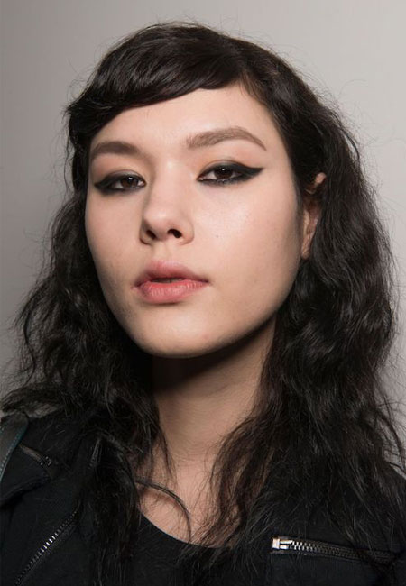 Τα καλύτερα smokey eyes του φετινού χειμώνα-3