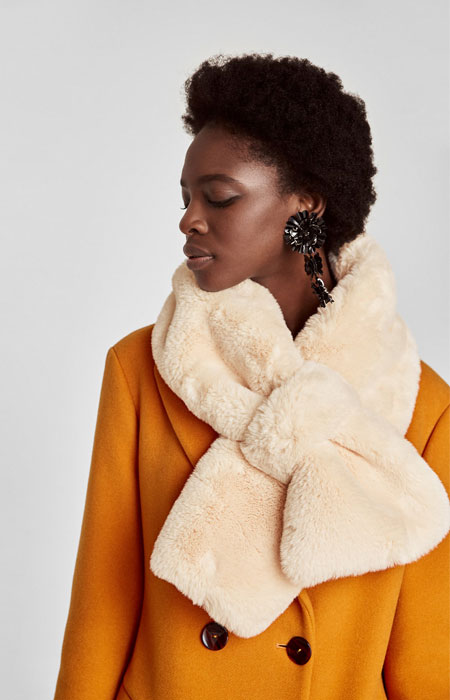 Αυτό το αξεσουάρ θα κάνει το σύνολό σου να δείχνει πιο ακριβό και το βρήκαμε στα Zara-3