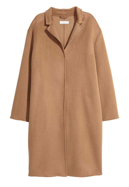 H Τατιάνα Μπλάτνικ φόρεσε το παλτό στο οποίο πρέπει να επενδύσεις!-6