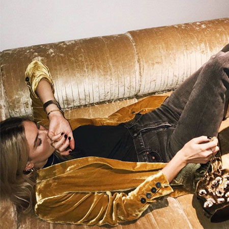 5 κομμάτια από τα Mango που θες να φορέσεις τις μέρες των Χριστουγέννων-2