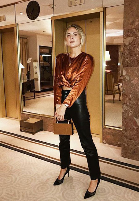 5 κομμάτια από τα Mango που θες να φορέσεις τις μέρες των Χριστουγέννων-1