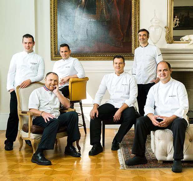 Αφιέρωμα: Δείπνο γιορτής-1