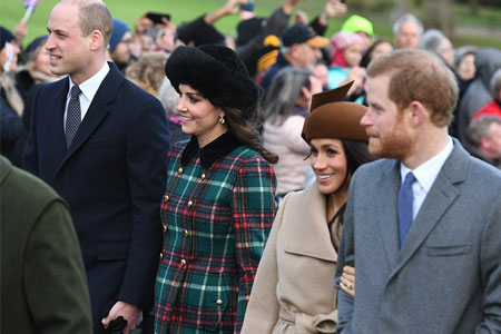 H Meghan Markle ήταν η πραγματική πρωταγωνίστρια στην χριστουγεννιάτικη εμφάνιση της βασιλικής οικογένειας-6