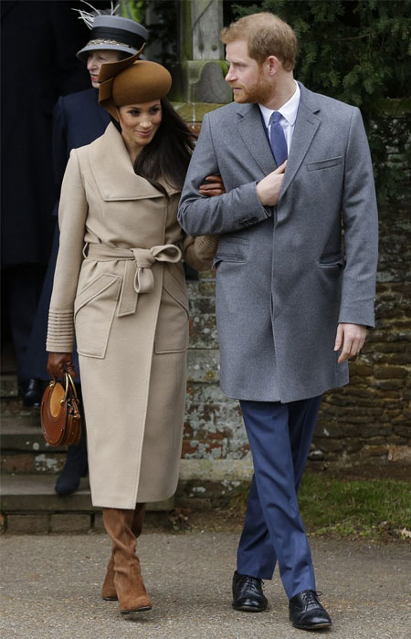 H Meghan Markle ήταν η πραγματική πρωταγωνίστρια στην χριστουγεννιάτικη εμφάνιση της βασιλικής οικογένειας-2