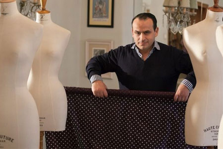 Η Gigi Hadid ζήτησε 3 φορέματα από πασίγνωστο Έλληνα σχεδιαστή!-2