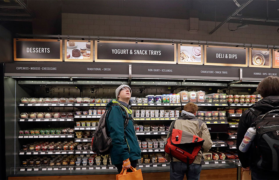 Σε λειτουργία το πρώτο σούπερ μάρκετ χωρίς ουρές, «χρήματα» και ταμεία-3