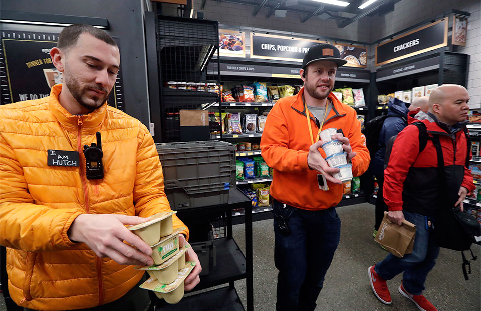 Σε λειτουργία το πρώτο σούπερ μάρκετ χωρίς ουρές, «χρήματα» και ταμεία-4