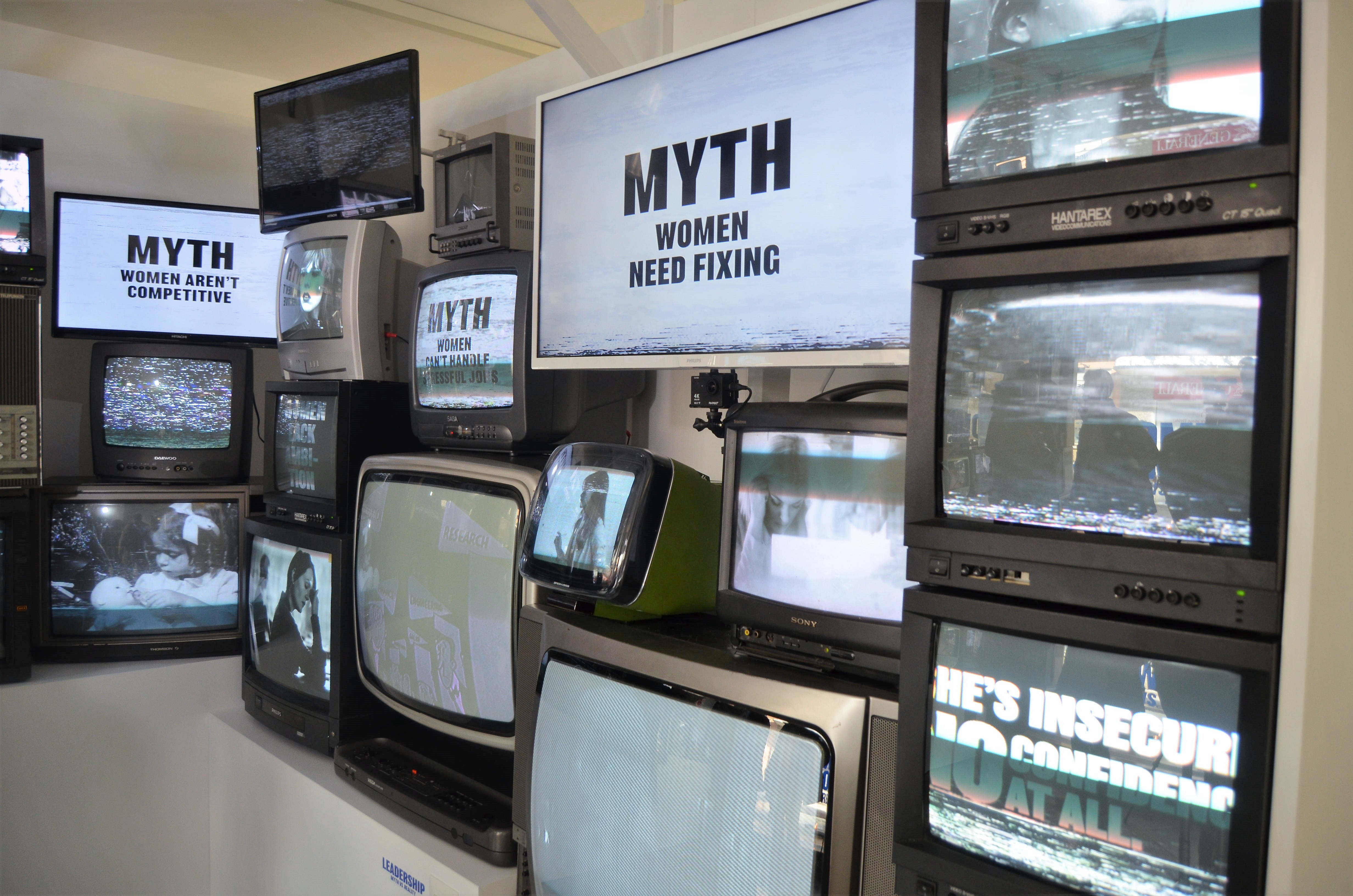 Η… άλλη όψη του χιονισμένου Νταβός κατά το τριήμερο επίσκεψης των ισχυρών του κόσμου-6