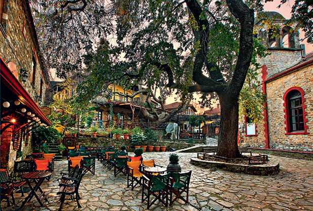 Οι εκδρομές του τριημέρου-11