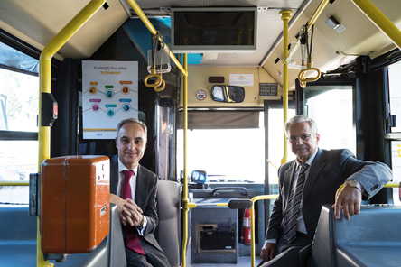 Τρία ανακαινισμένα λεωφορεία στην ΟΣΥ από την British American Tobacco Hellas-1