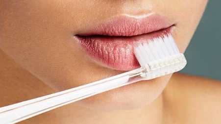 Τα beauty hacks του μακιγιάζ που πρέπει να γνωρίζετε-2