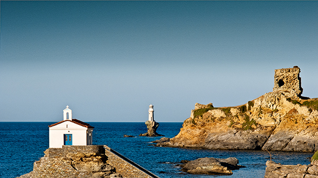 ‘Ηλιος, θάλασσα, ξωκλήσι-1