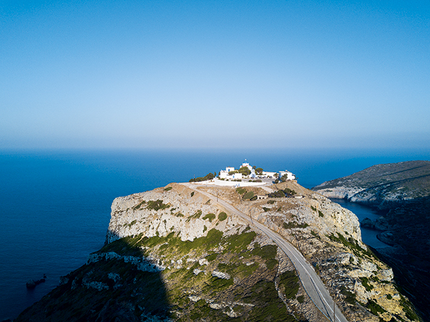 ‘Ηλιος, θάλασσα, ξωκλήσι-3