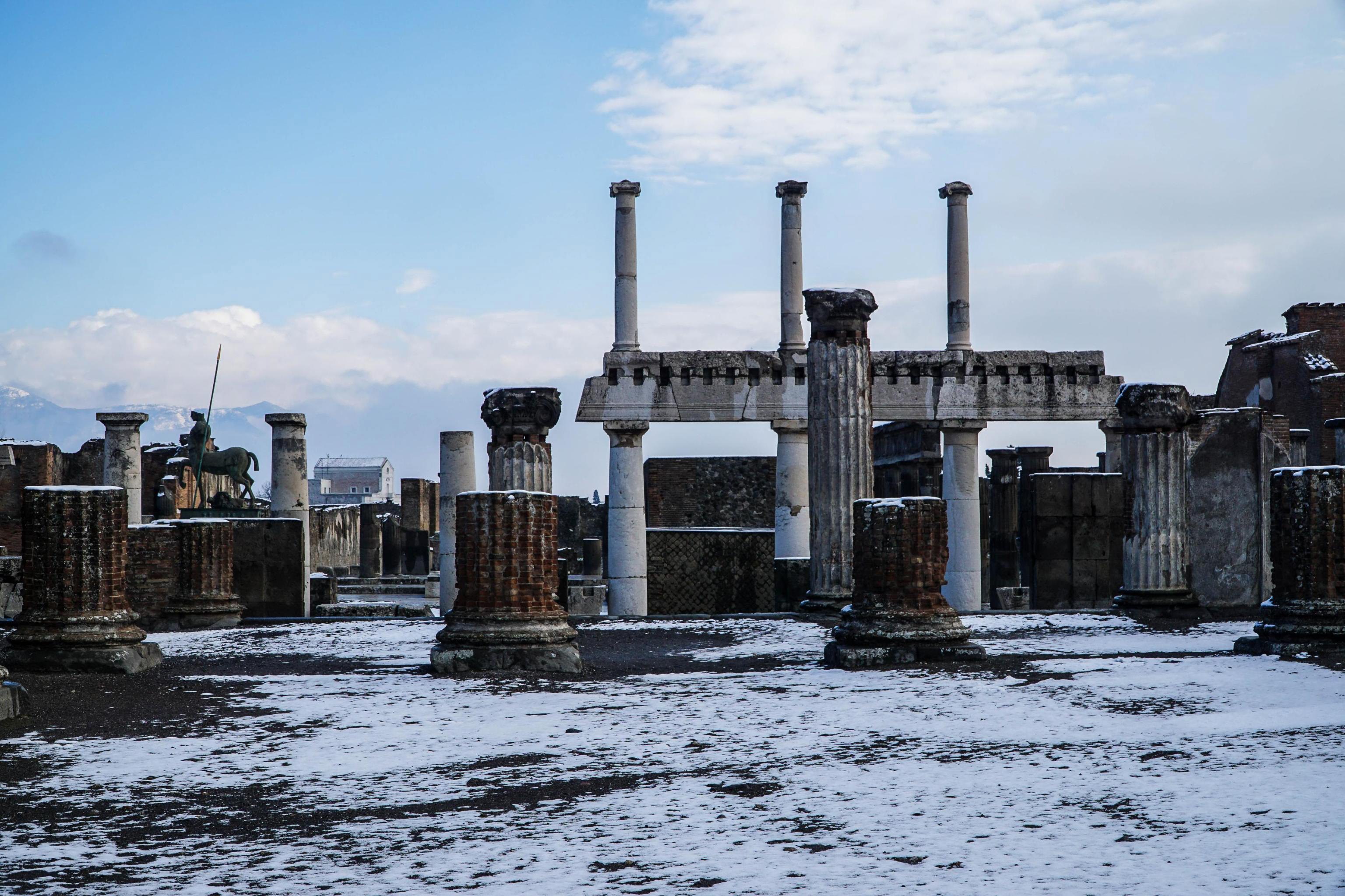 Η Ευρώπη «στον πάγο» – Δεκάδες νεκροί και τεράστια προβλήματα από το δριμύ ψύχος-10