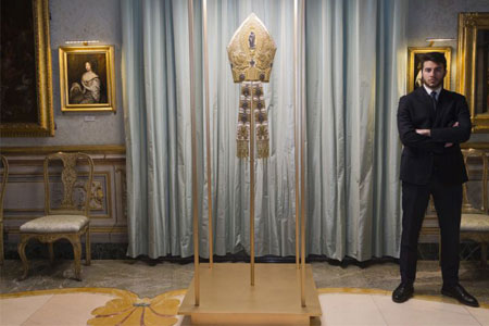 Η ελίτ της μόδας ”συναντάει” το Βατικανό-1