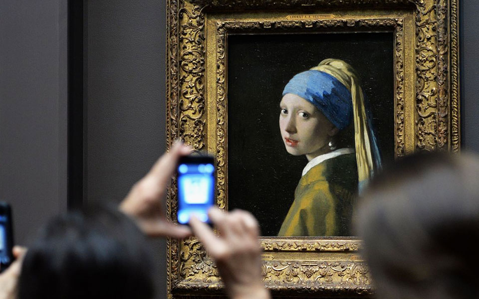 To «Κορίτσι» στο… ιατρείο-1