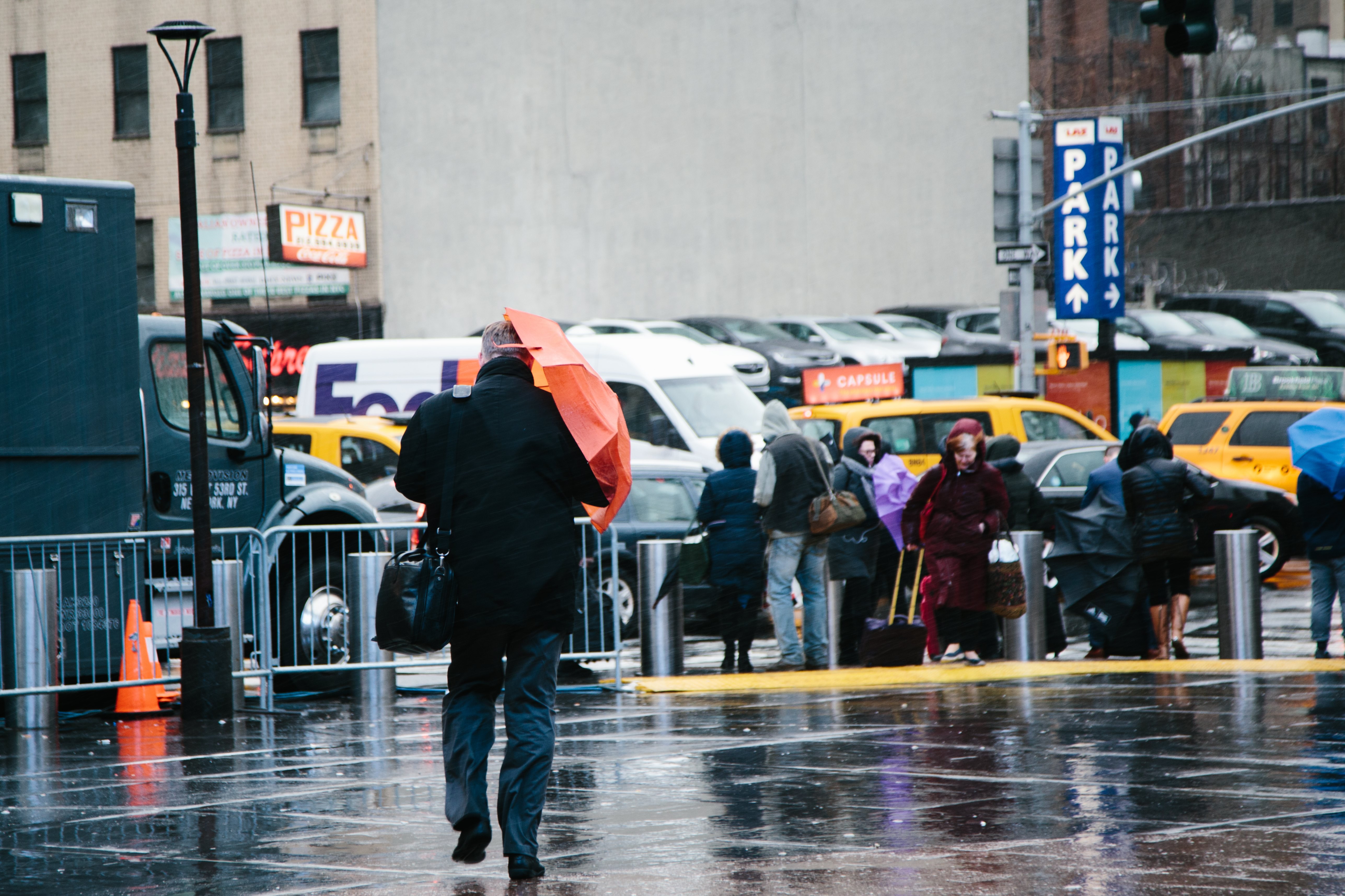 Η καταιγίδα Ράιλι σαρώνει τις ΗΠΑ – Πέντε οι νεκροί (βίντεο – φωτογραφίες)-1