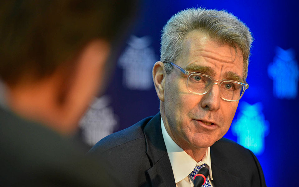 Οικονομικό φόρουμ Δελφών: διασημότητες και ανθισμένες αμυγδαλιές-1