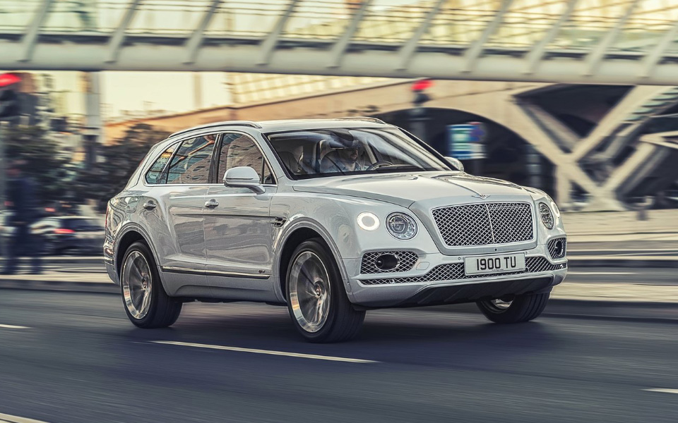 Λάμψη από το Διεθνές Σαλόνι της Γενεύης-2