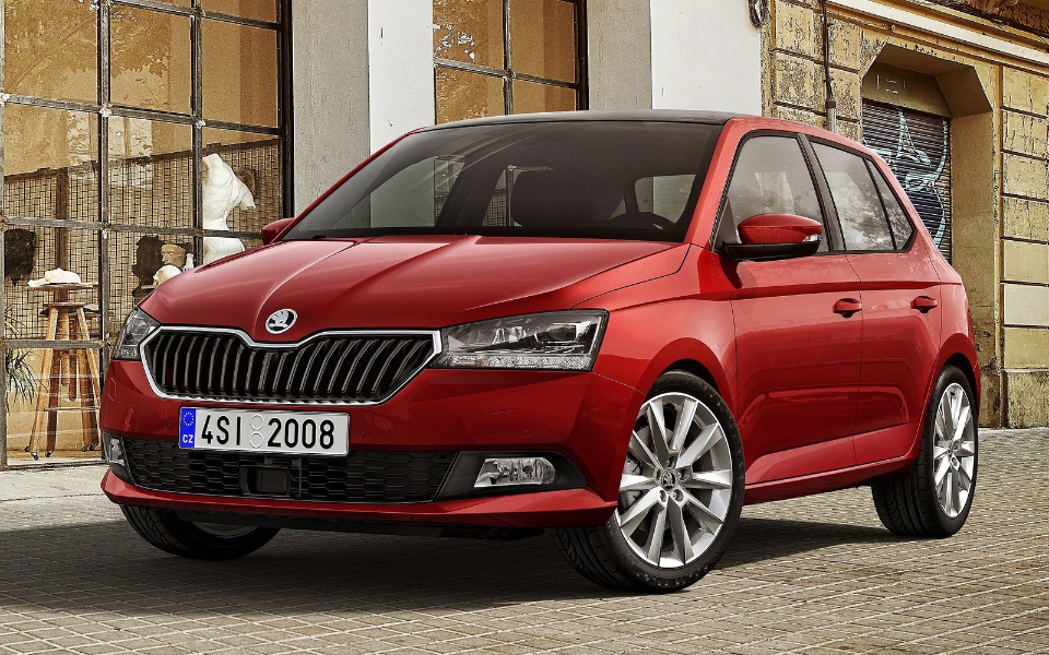 Λάμψη από το Διεθνές Σαλόνι της Γενεύης-11