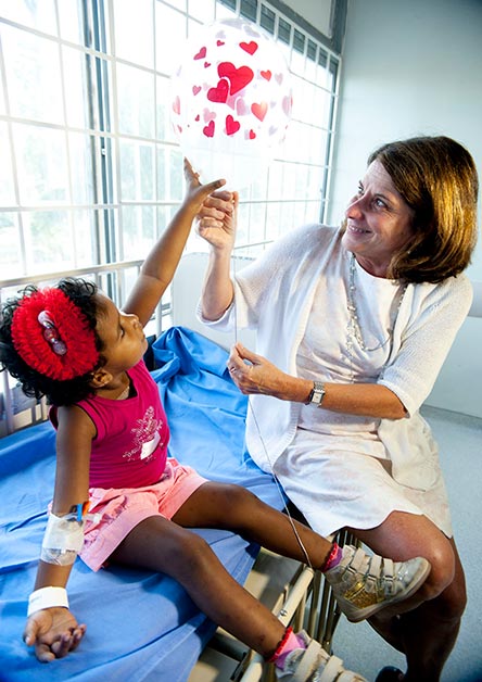 Φροντίδα που φτάνει ώς τις φαβέλες-1