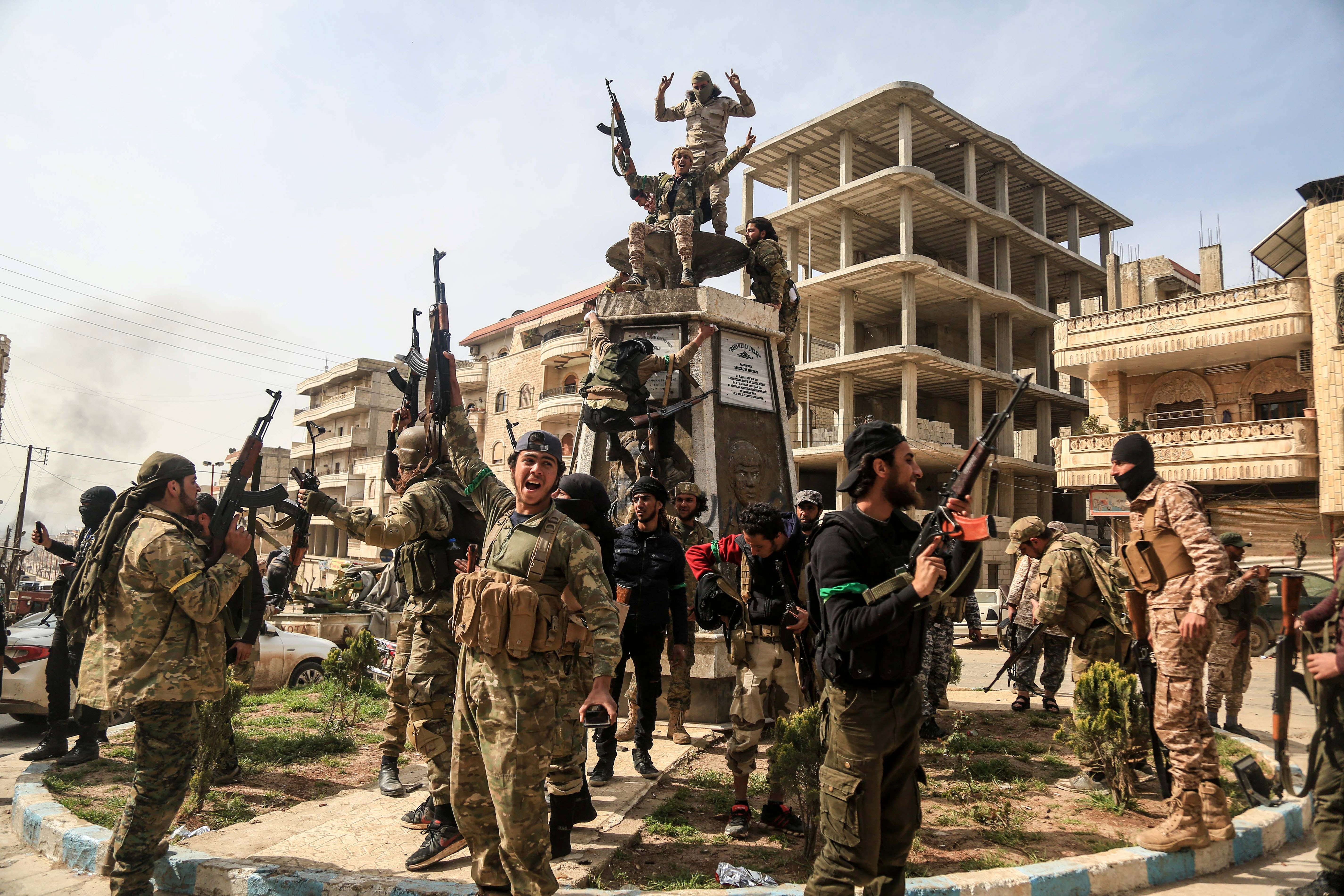 Ο Ερντογάν για το Αφρίν: Τώρα κυματίζει εκεί η τουρκική σημαία-4