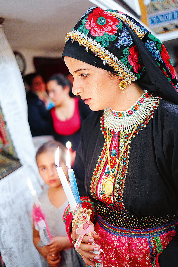 Όλυμπος Καρπάθου: Εδώ που σταμάτησε ο χρόνος-1