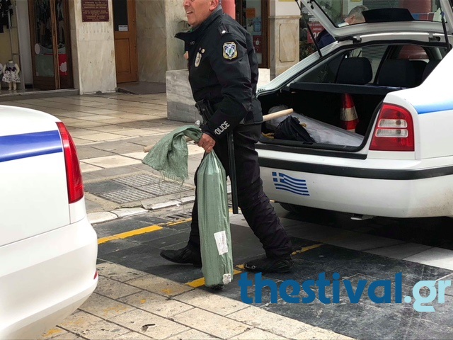 Συμπλοκή αλλοδαπών στο κέντρο της Θεσσαλονίκης – Ενας τραυματίας, 7 προσαγωγές (φωτογραφίες)-3