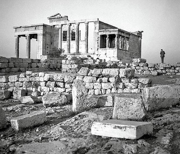 Φωτογραφική γεύση από την Ελλάδα του παρελθόντος διά χειρός του δικού μας Μπομπ Μακέιμπ-1
