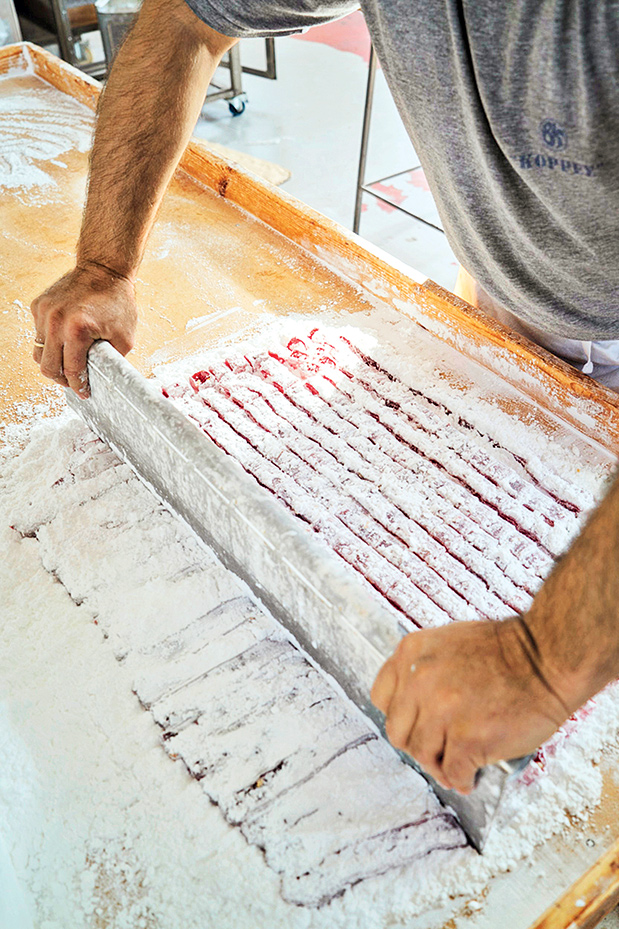 Σύρος: Η «αρχόντισσα» των Κυκλάδων-1