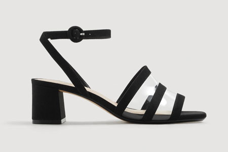 Αυτά τα σανδάλια είναι η μεγάλη τάση της Άνοιξης-2