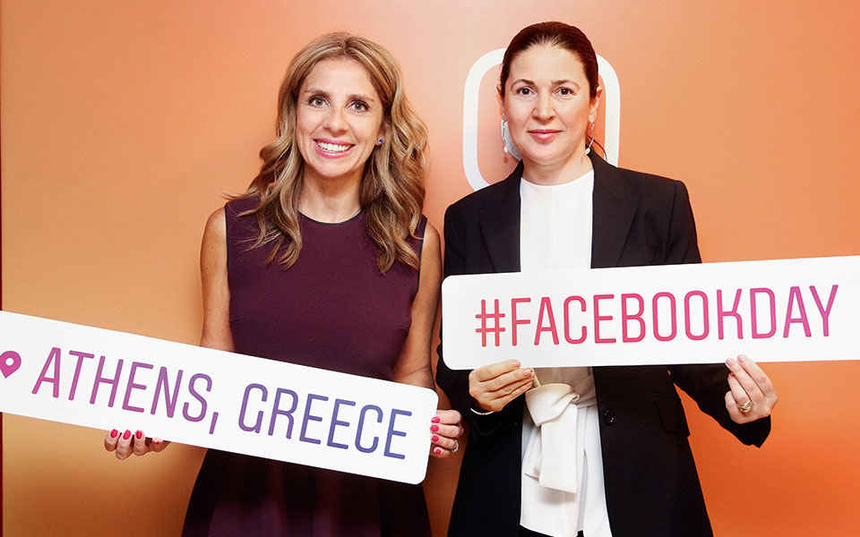 Πόσες φορές  την ημέρα μπαίνετε στο Facebook, κυρία Μέντελσον;-1