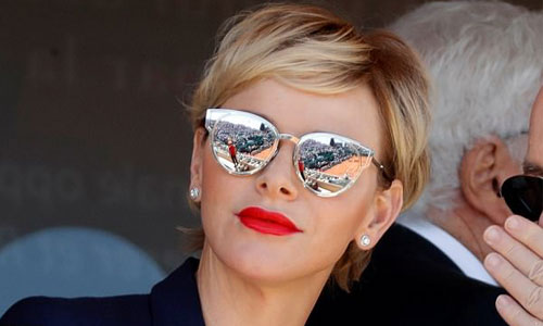 Το ναυτικό στυλ της πριγκίπισσας Charlene εμπνέει τη σημερινή μας εμφάνιση-3