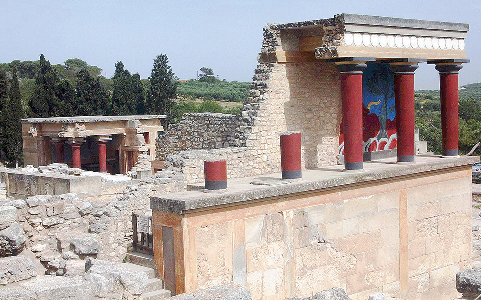 Στο ΥΠΠΟ τρέχουν να προλάβουν-1