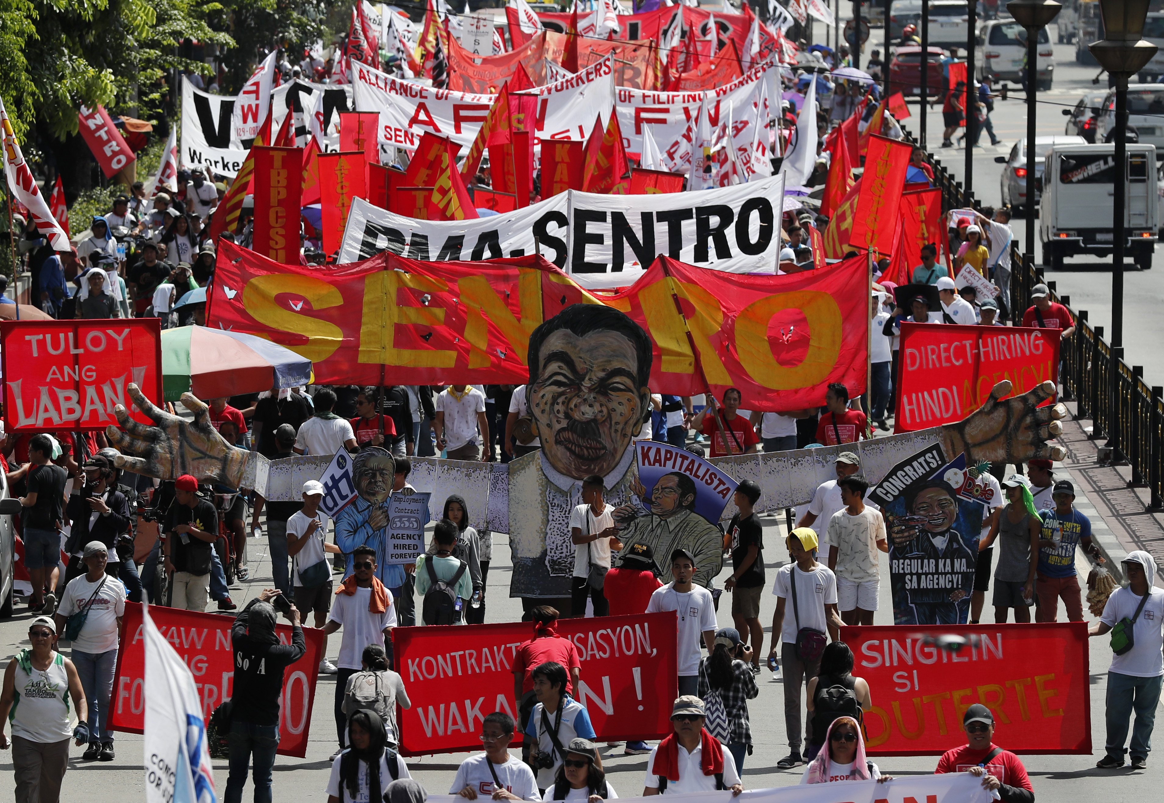 Συγκεντρώσεις σε όλον τον κόσμο για την εργατική Πρωτομαγιά (φωτογραφίες)-20