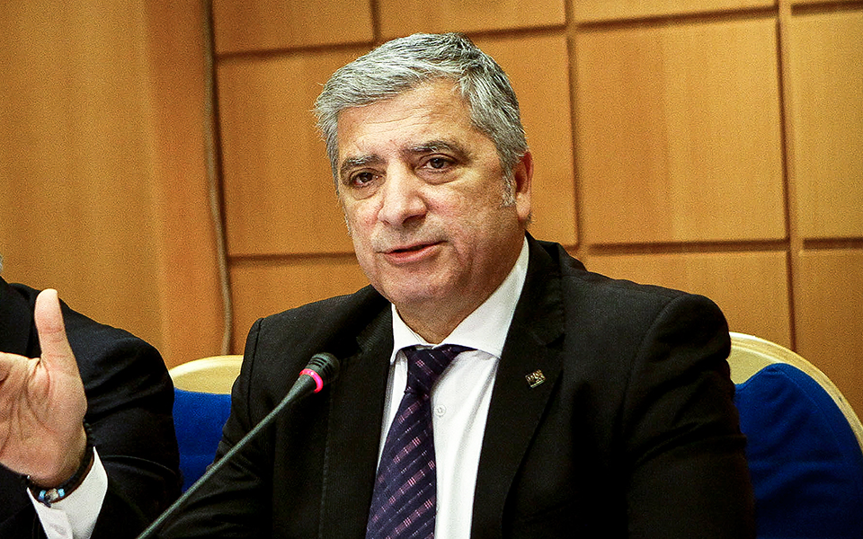Προσπάθεια ελέγχου δήμων και περιφερειών από την κυβέρνηση-2