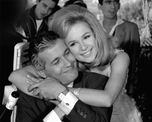 Κατερίνα Γερονικολού: Στο ρόλο της Λίζας Πετροβασίλη στο ”Χτυποκάρδια στο θρανίο”-1