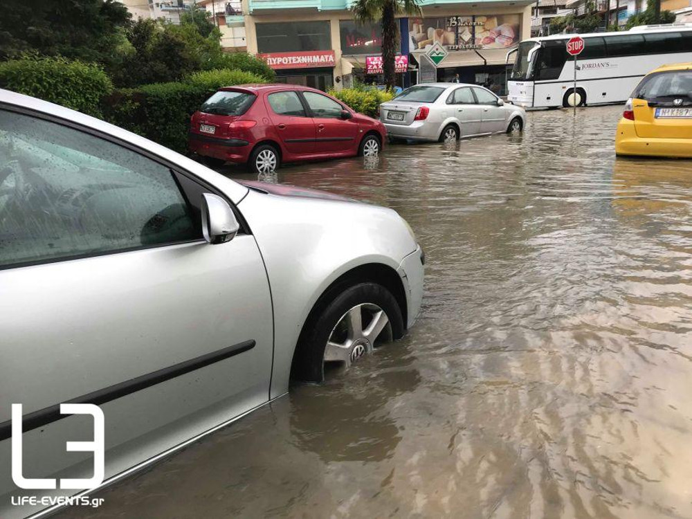 Σοβαρά προβλήματα από την ισχυρή καταιγίδα στη Θεσσαλονίκη (φωτο-βίντεο)-4