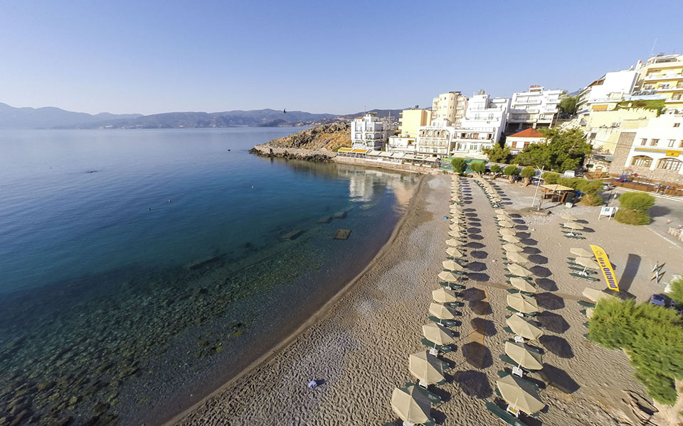 Γαλάζιες σημαίες: Οι πιο καθαρές παραλίες για το 2018-18