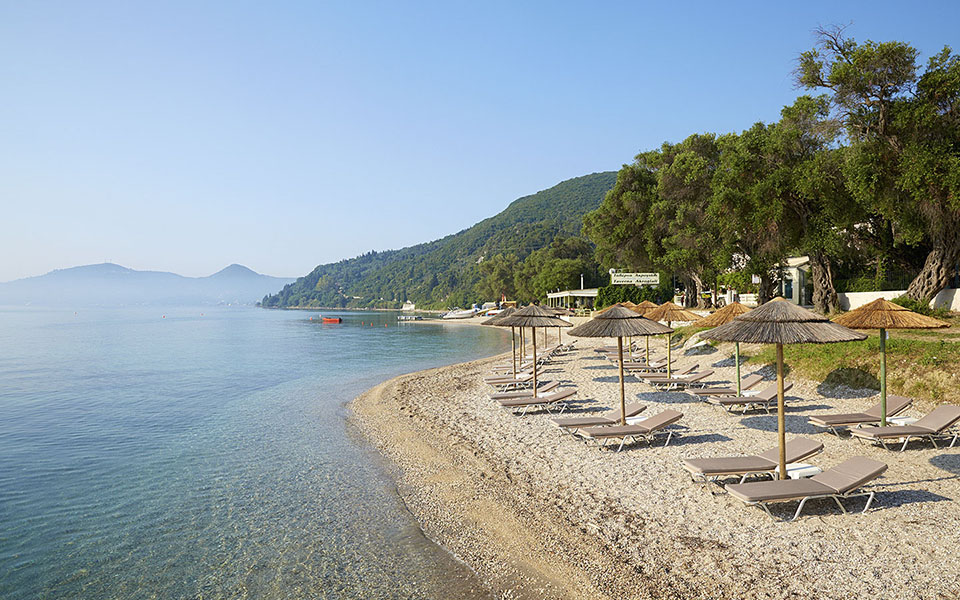 Γαλάζιες σημαίες: Οι πιο καθαρές παραλίες για το 2018-2