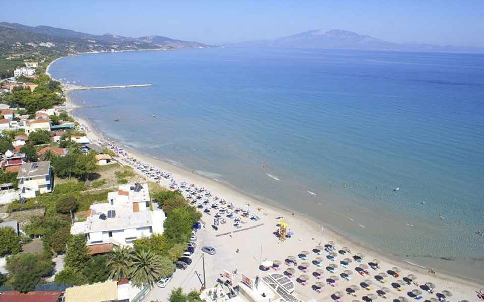 Γαλάζιες σημαίες: Οι πιο καθαρές παραλίες για το 2018-6