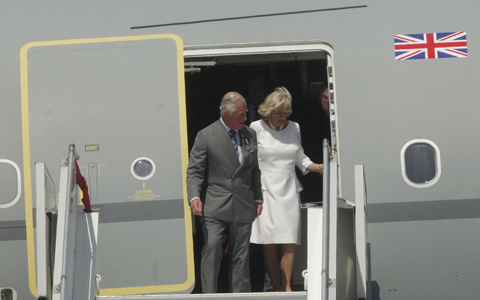 Στην Ελλάδα Κάρολος – Καμίλα: «Εχω μόνο θερμά λόγια για τη σχέση των δύο χωρών» (φωτό-βίντεο)-7