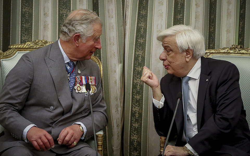 Στην Ελλάδα Κάρολος – Καμίλα: «Εχω μόνο θερμά λόγια για τη σχέση των δύο χωρών» (φωτό-βίντεο)-20